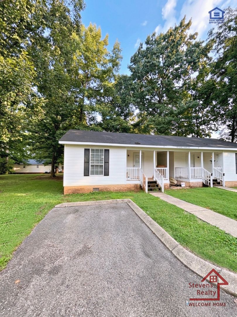 Mcminnville Condo: 65 Bybee Woods Dr