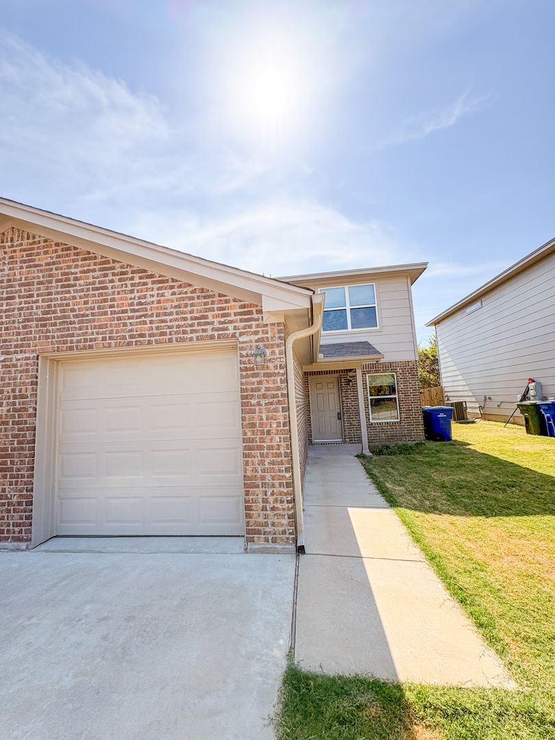 Copperas Cove Condo: 409 Allen St Unit A,