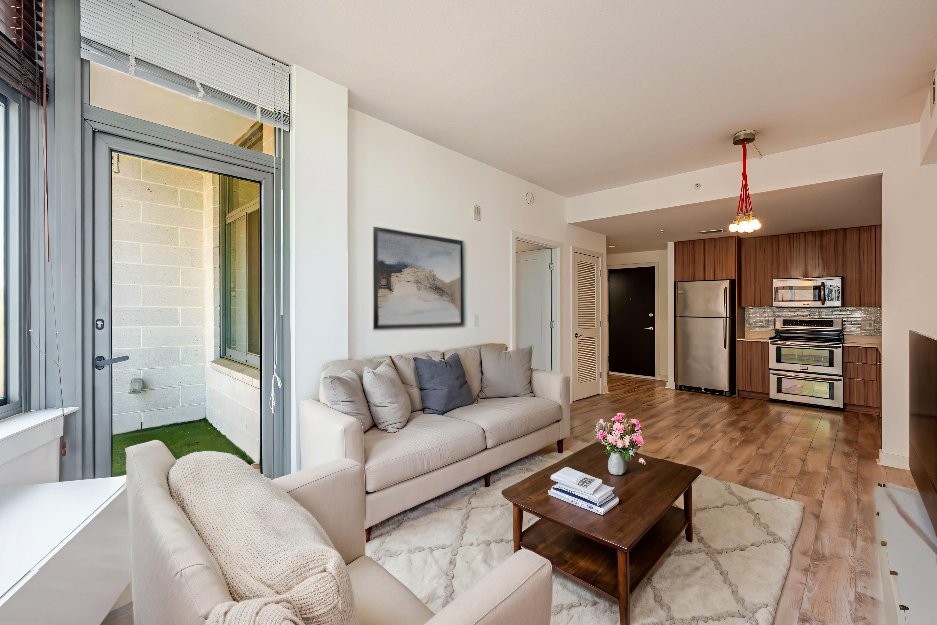Washington Condo: 460 New York Ave NW