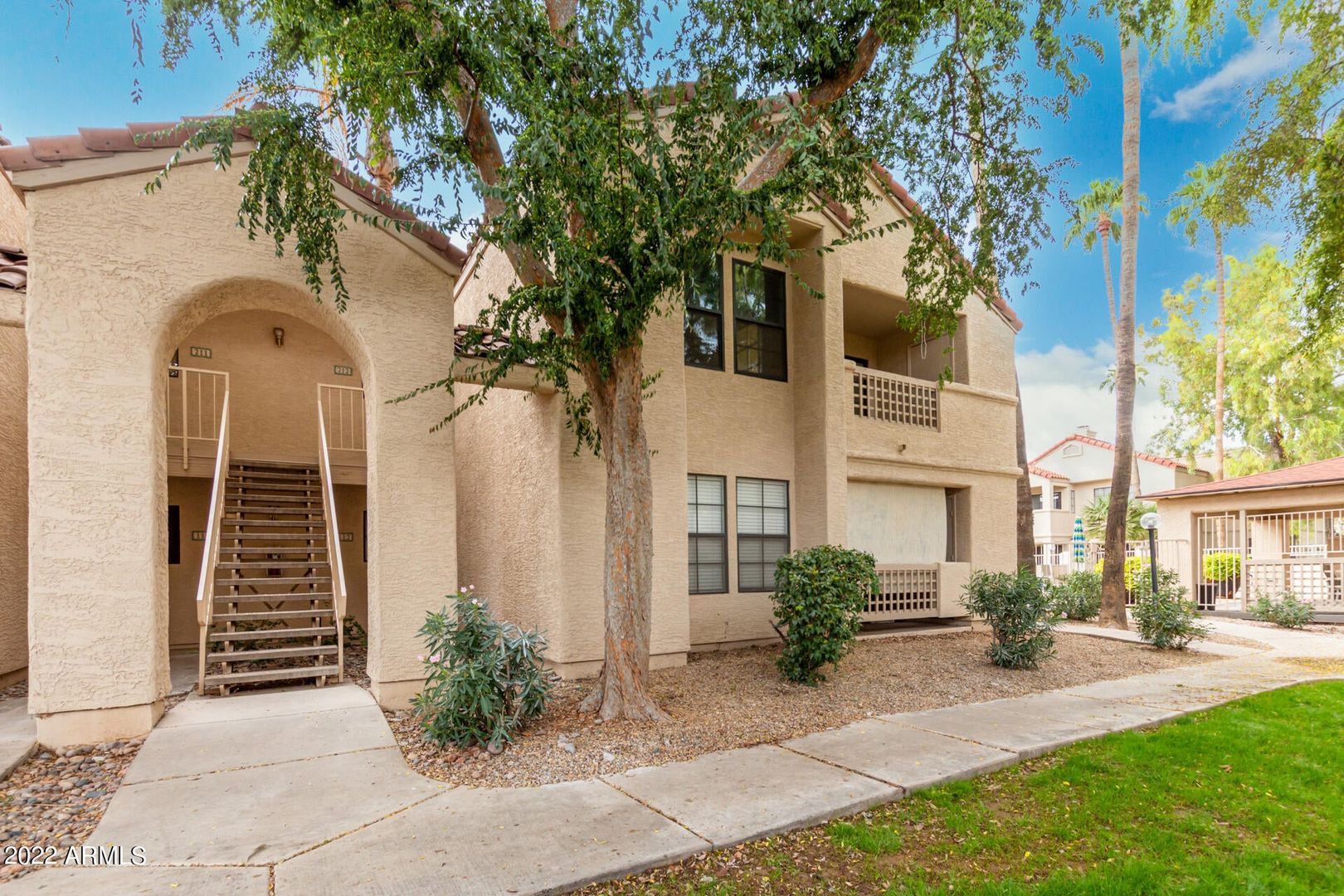 Mesa House: 2855 S Ext Rd