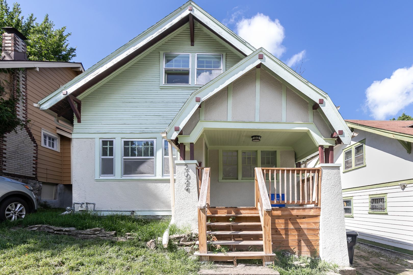 Kansas City House: 2024 E 48th Ter