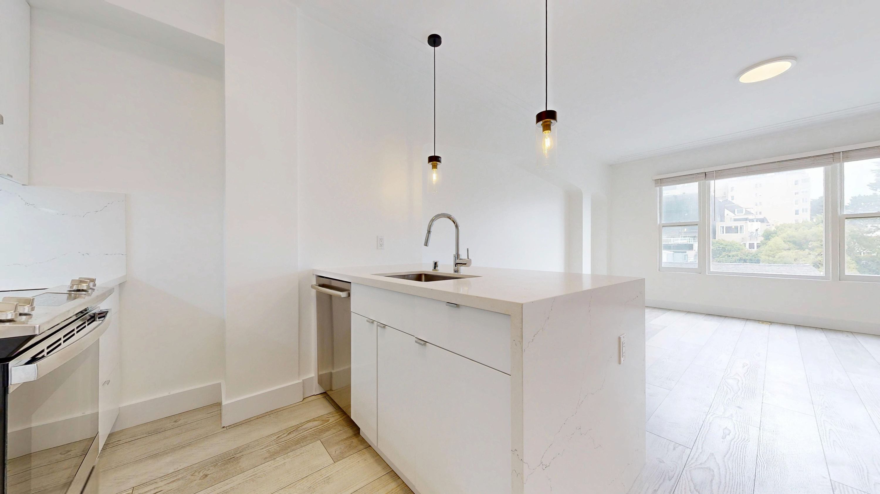 San Francisco Condo: 2110 Jackson St