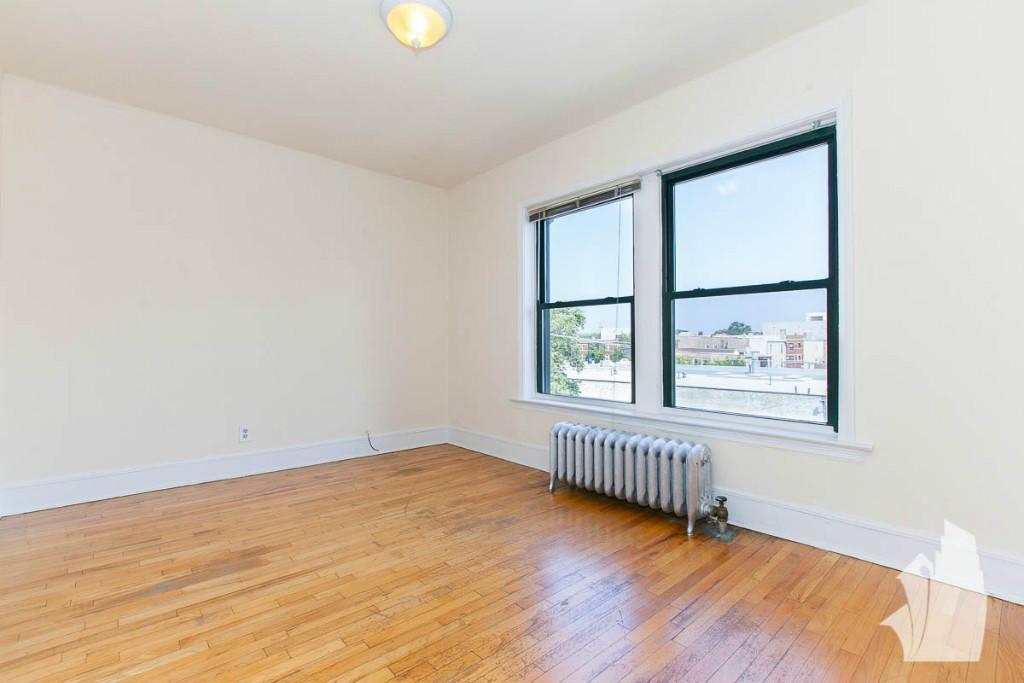 Chicago Condo: 2338 North Spaulding Avenue