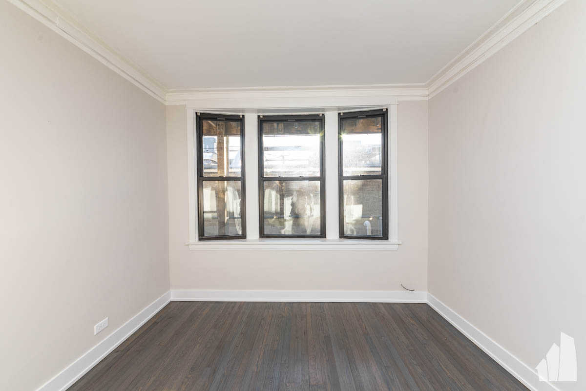 Chicago Condo: 2647 North Milwaukee