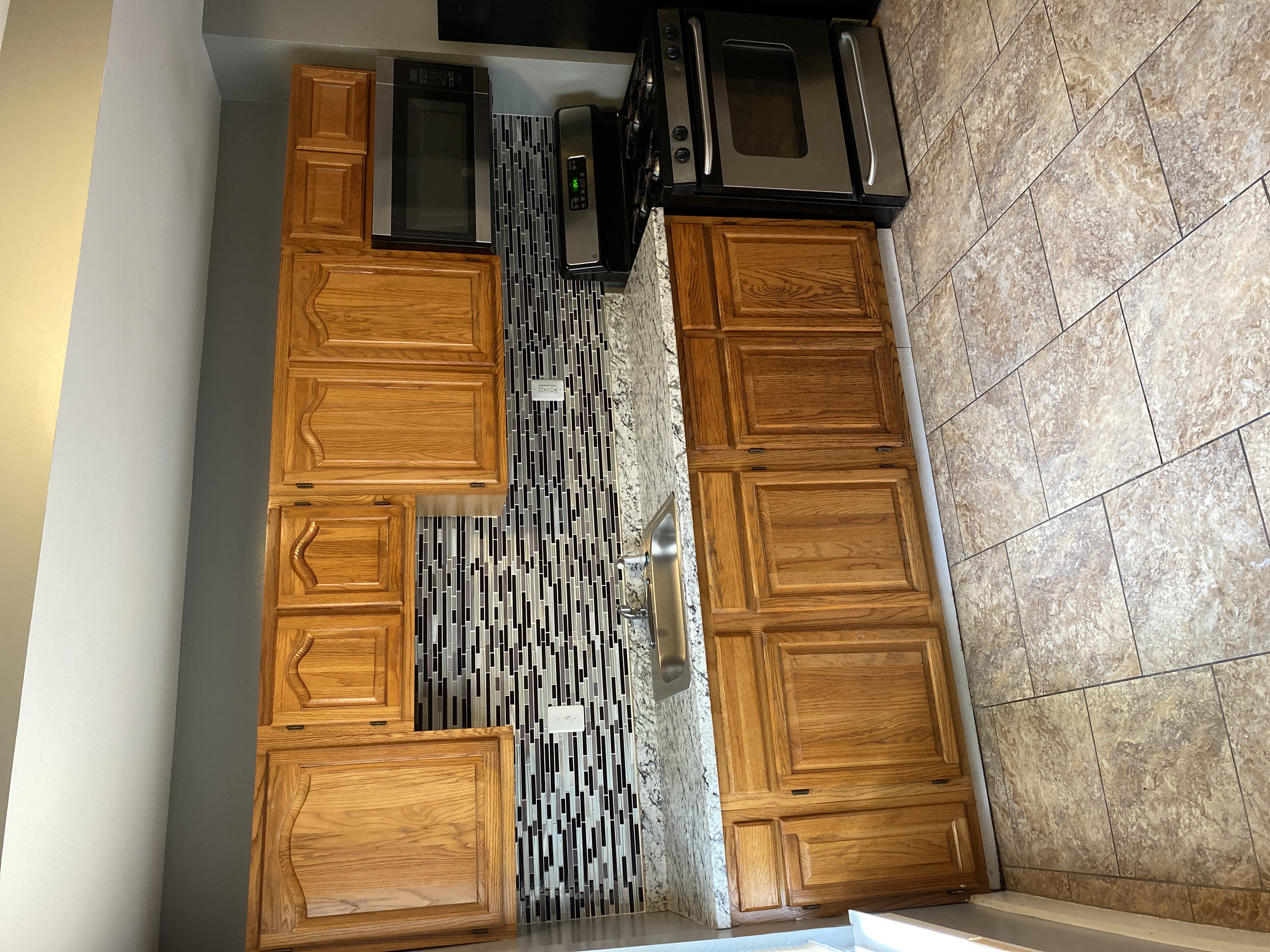 Baltimore Townhome: 2652 Harlem Ave