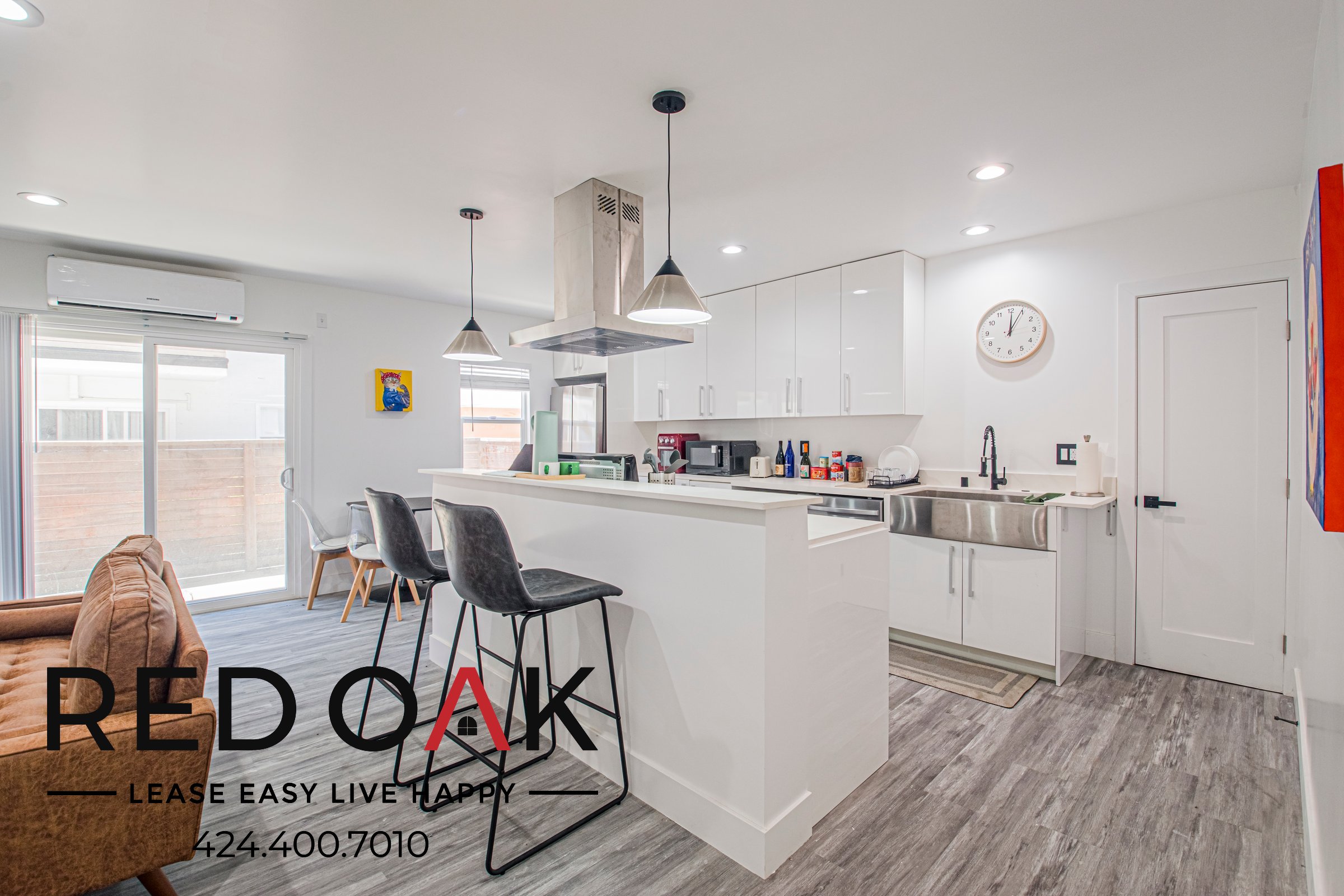Los Angeles Condo: 1350 North Fuller Avenue