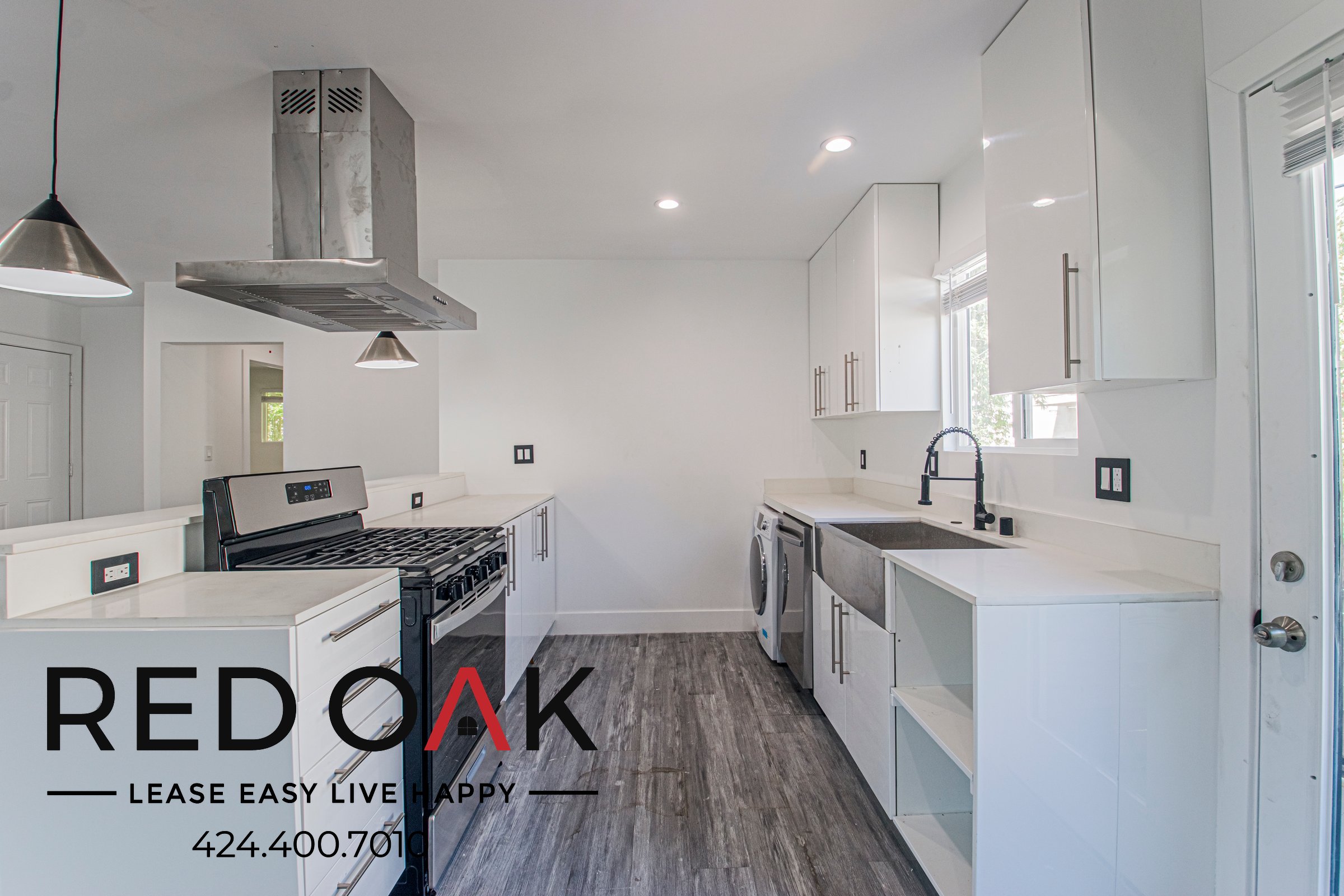Los Angeles Condo: 1350 North Fuller Avenue