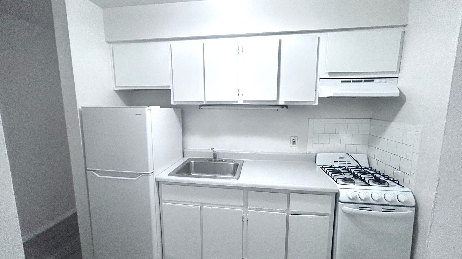 Albuquerque Apartment: 386 57th NW