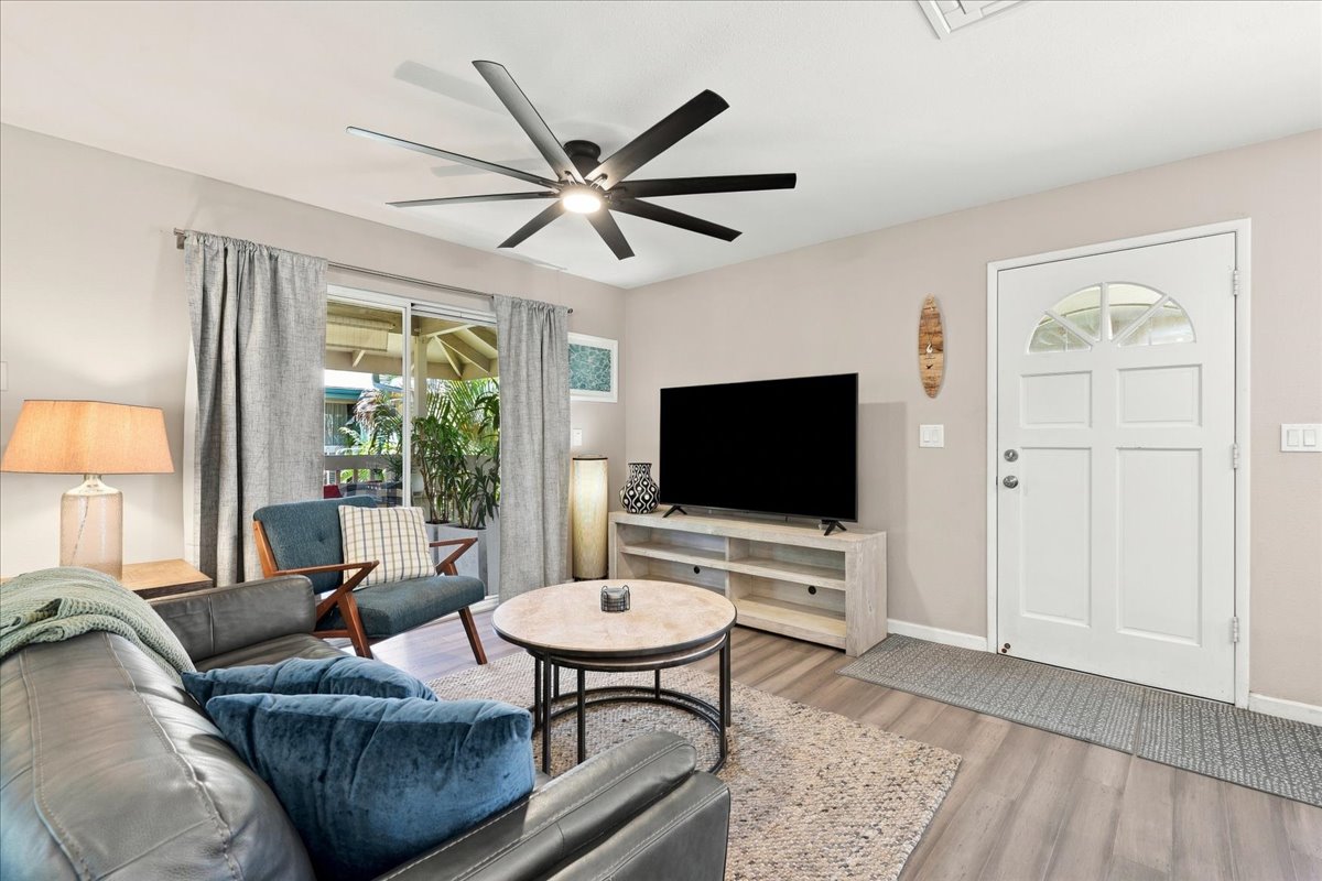 Kihei Townhome: 480 Kenolio Rd