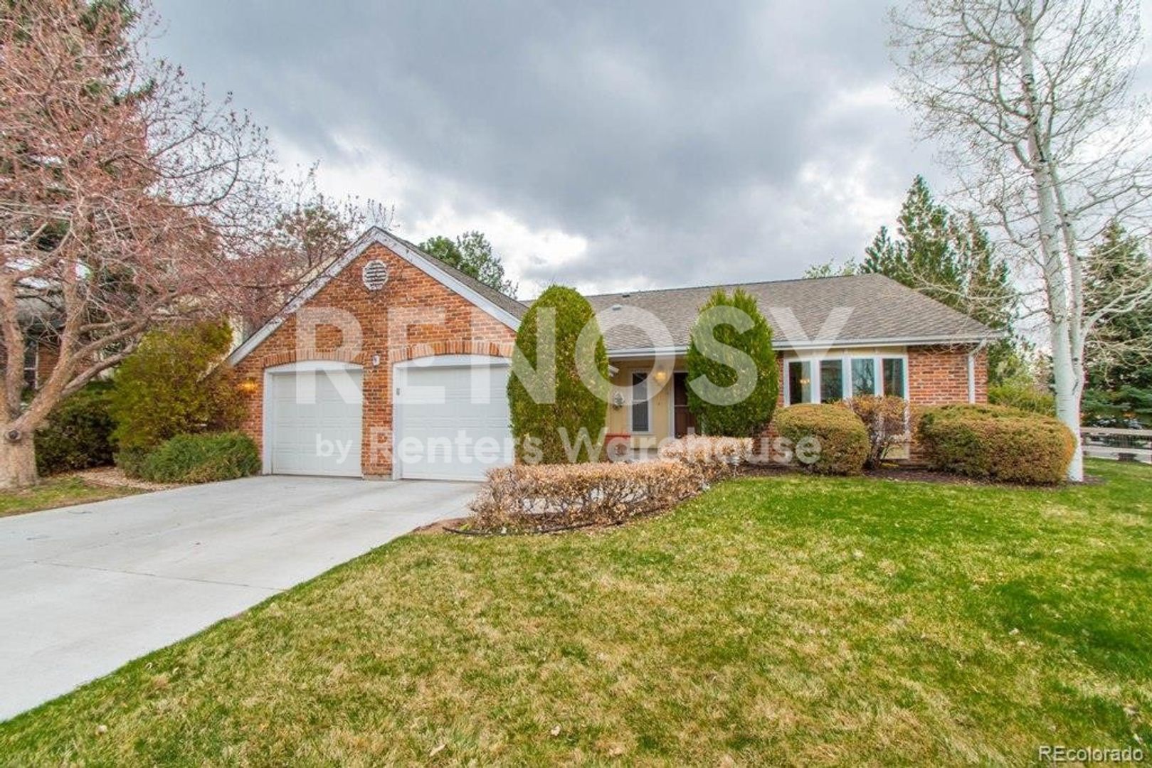 Centennial House: 8402 E Long Ave