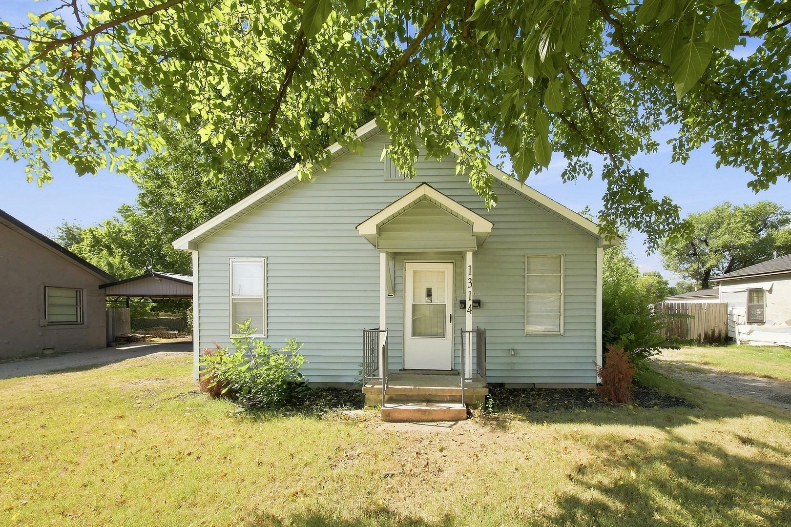 Lawton House: 1314 NW Smith Ave