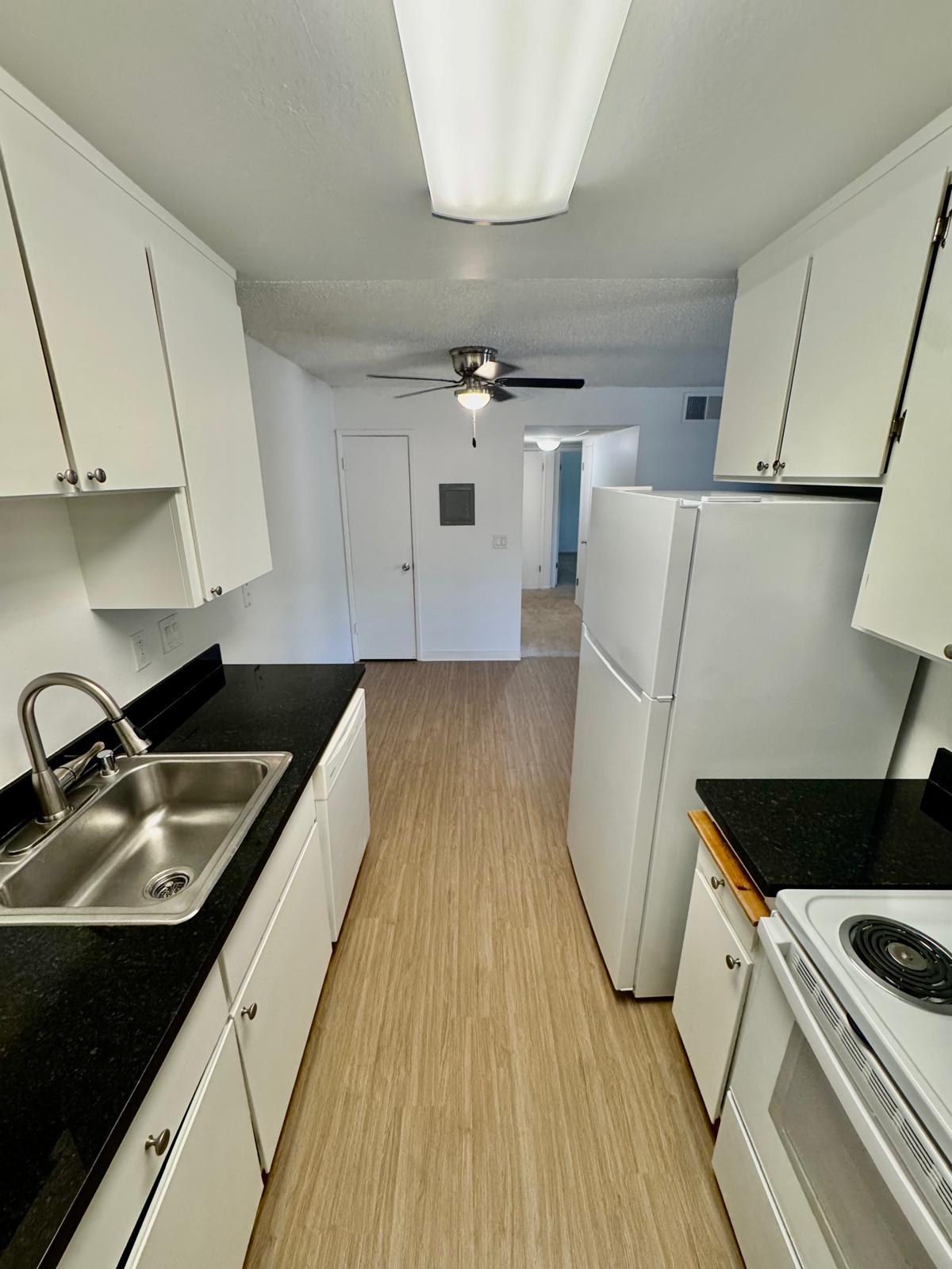 Novato Condo: 450 Alameda del Prado