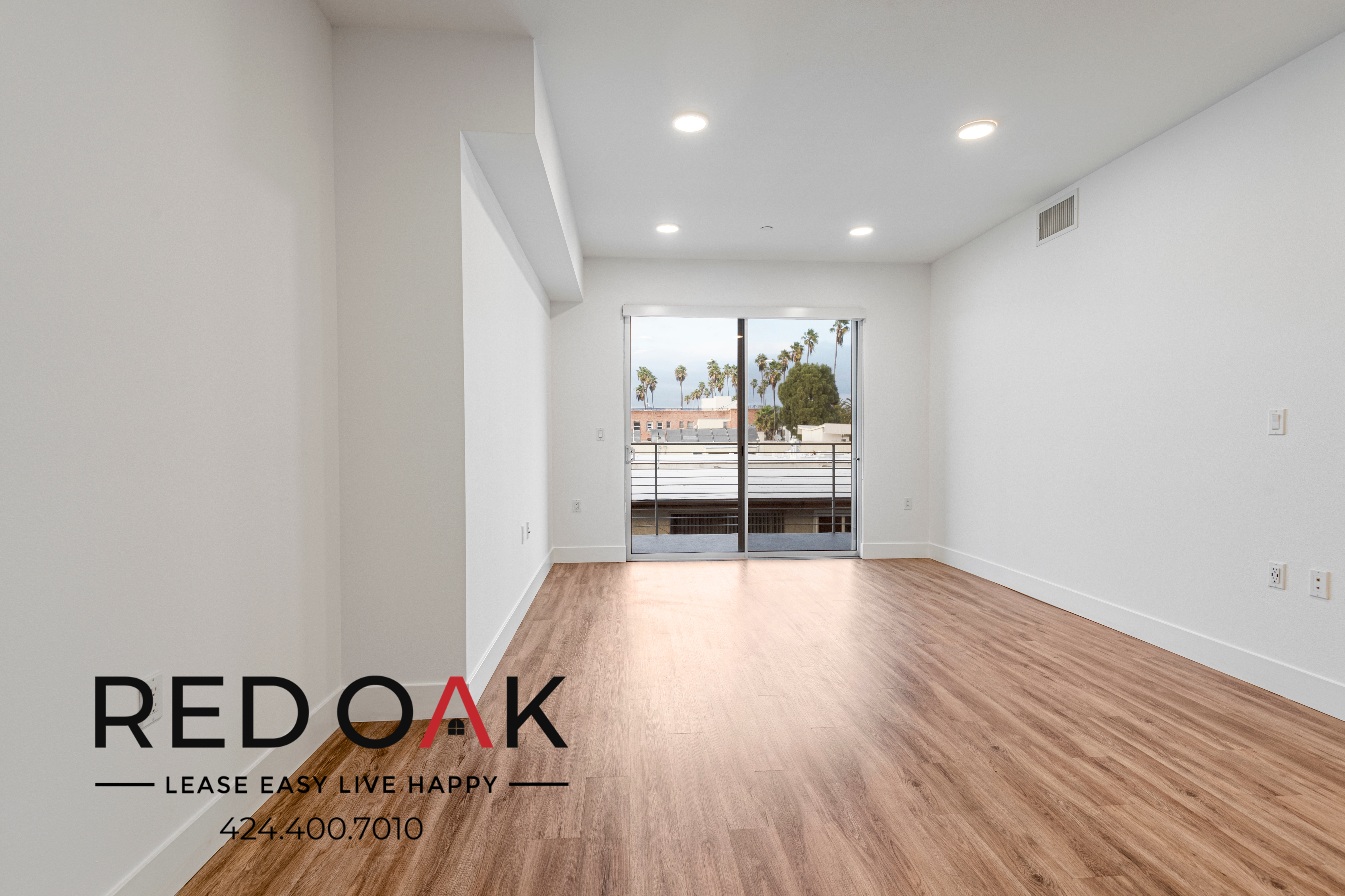 Los Angeles Condo: 453 S Kenmore Ave