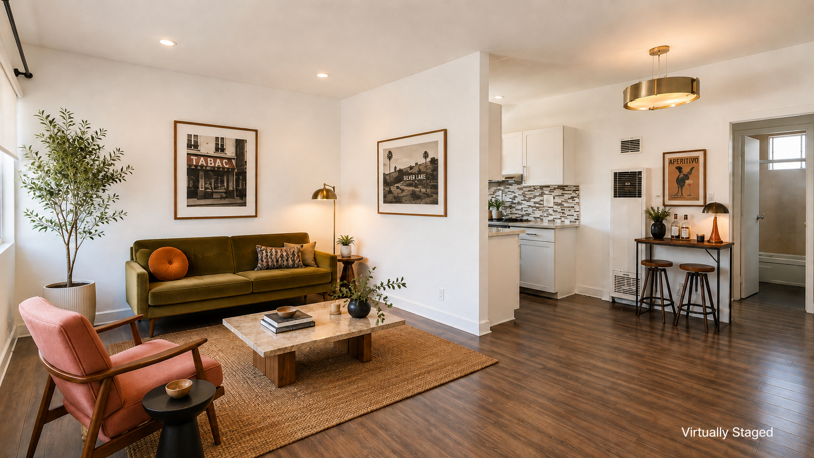 Los Angeles Condo: 319 N Heliotrope Dr