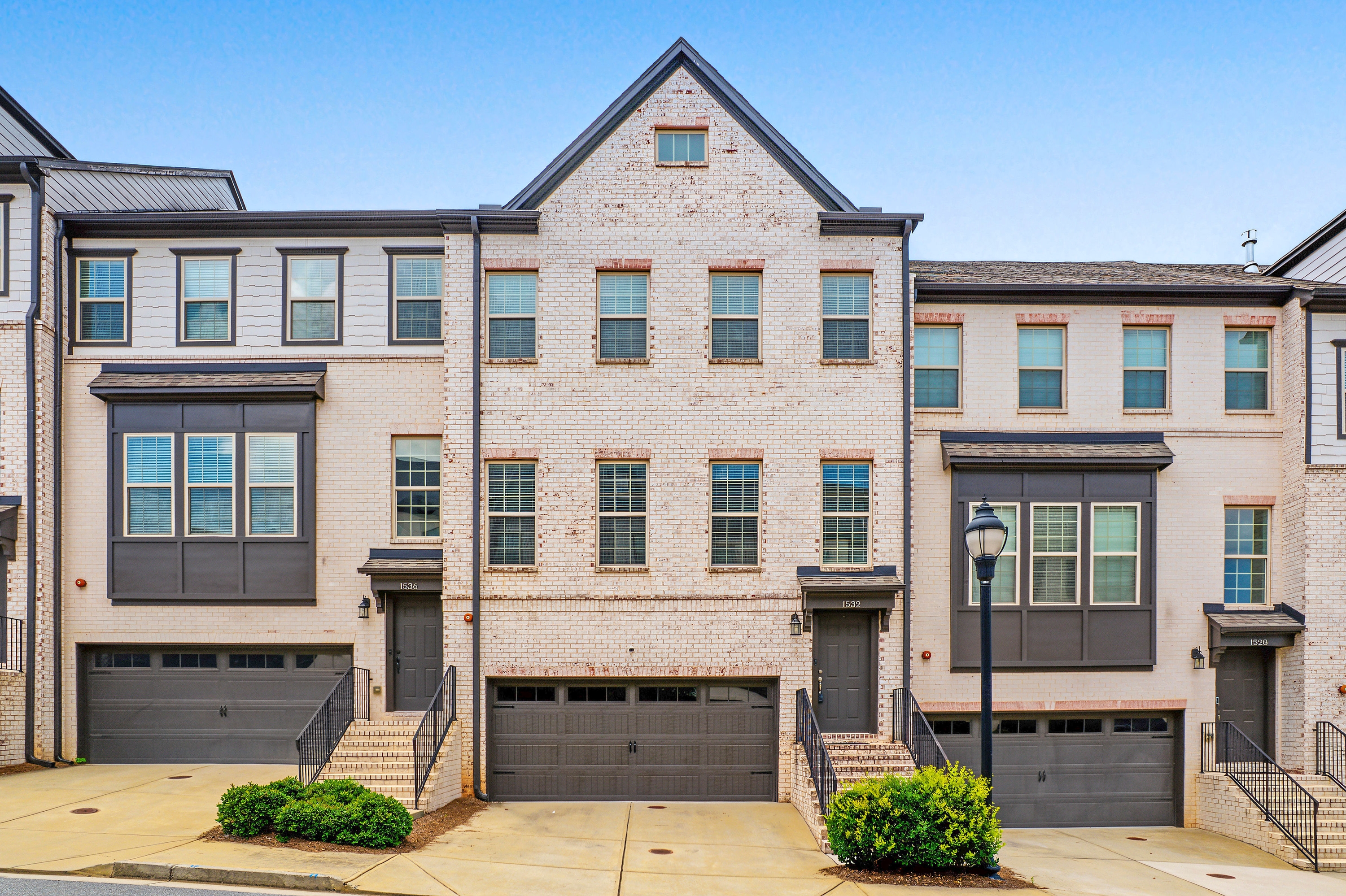Smyrna Townhome: 1532 Slopeside Loop SE