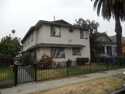 Los Angeles Condo: 1100E 112th St
