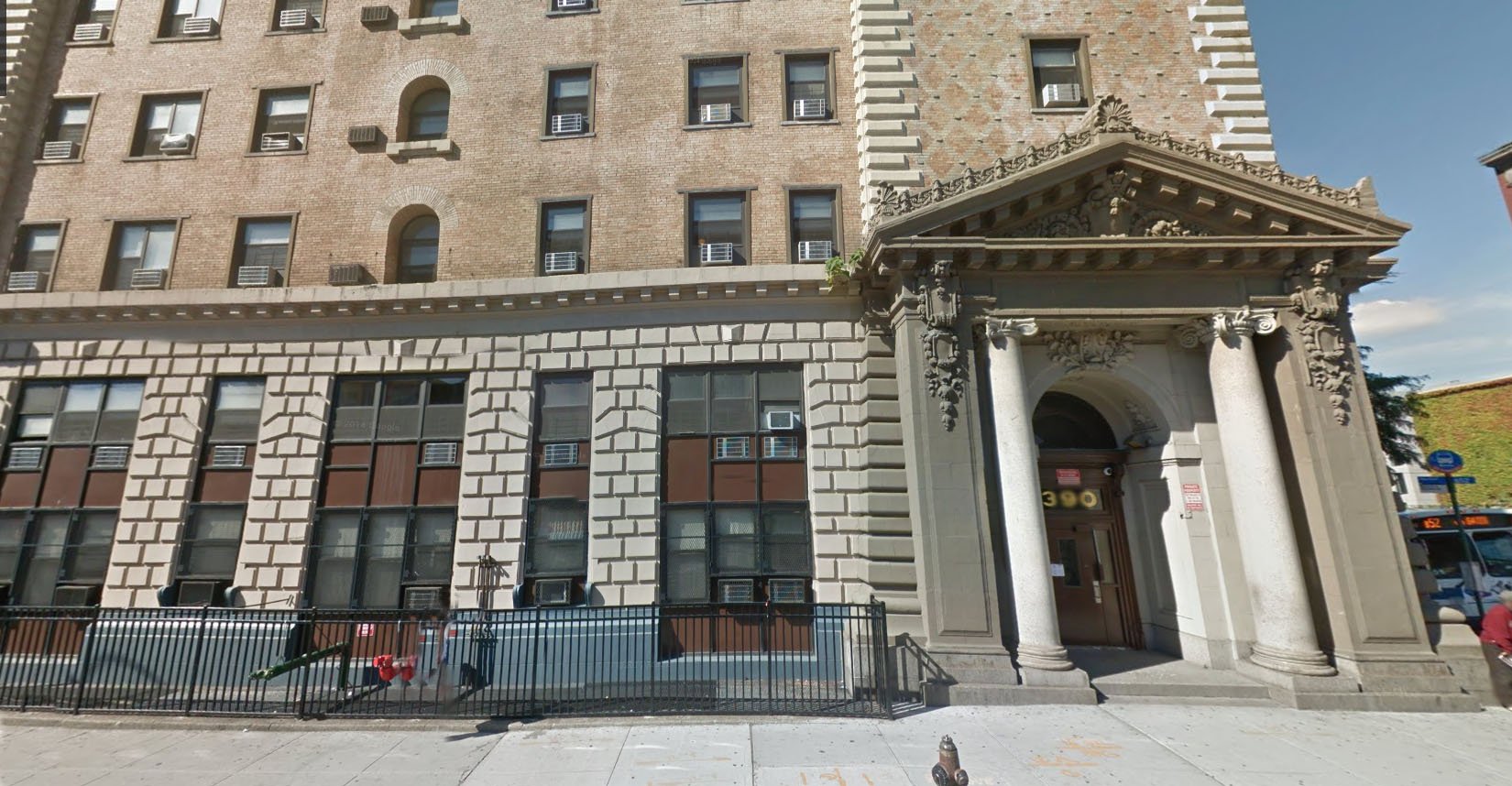 Brooklyn Condo: 390 Nostrand Ave