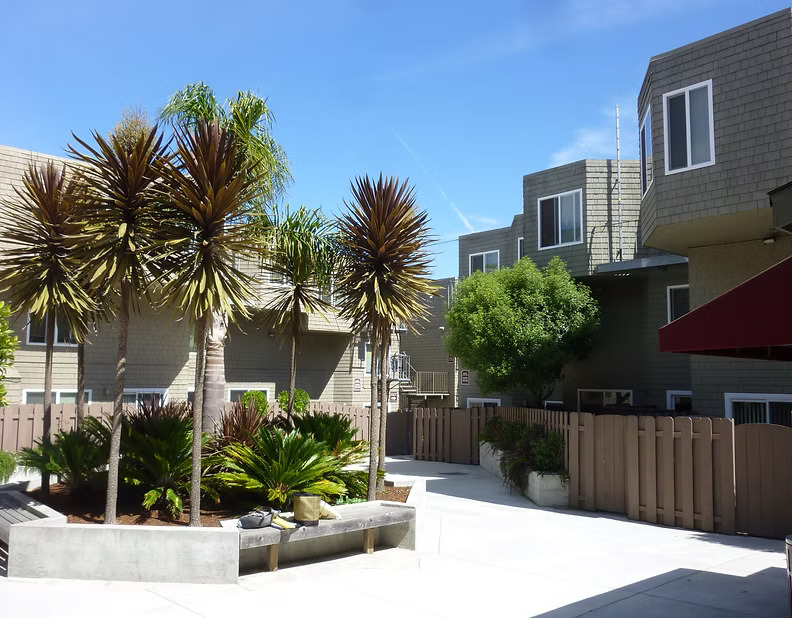 San Francisco Condo: 1227 Hampshire Street