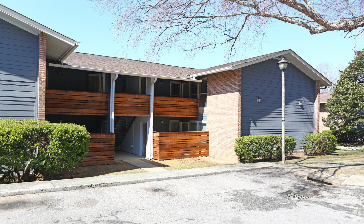 Columbia Condo: 18 Berryhill Rd