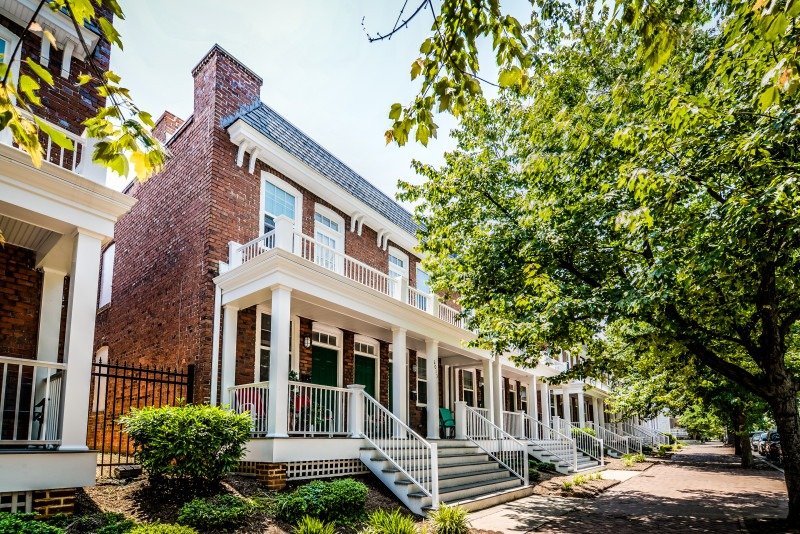 Richmond Condo: 2000-2021 West Cary St.