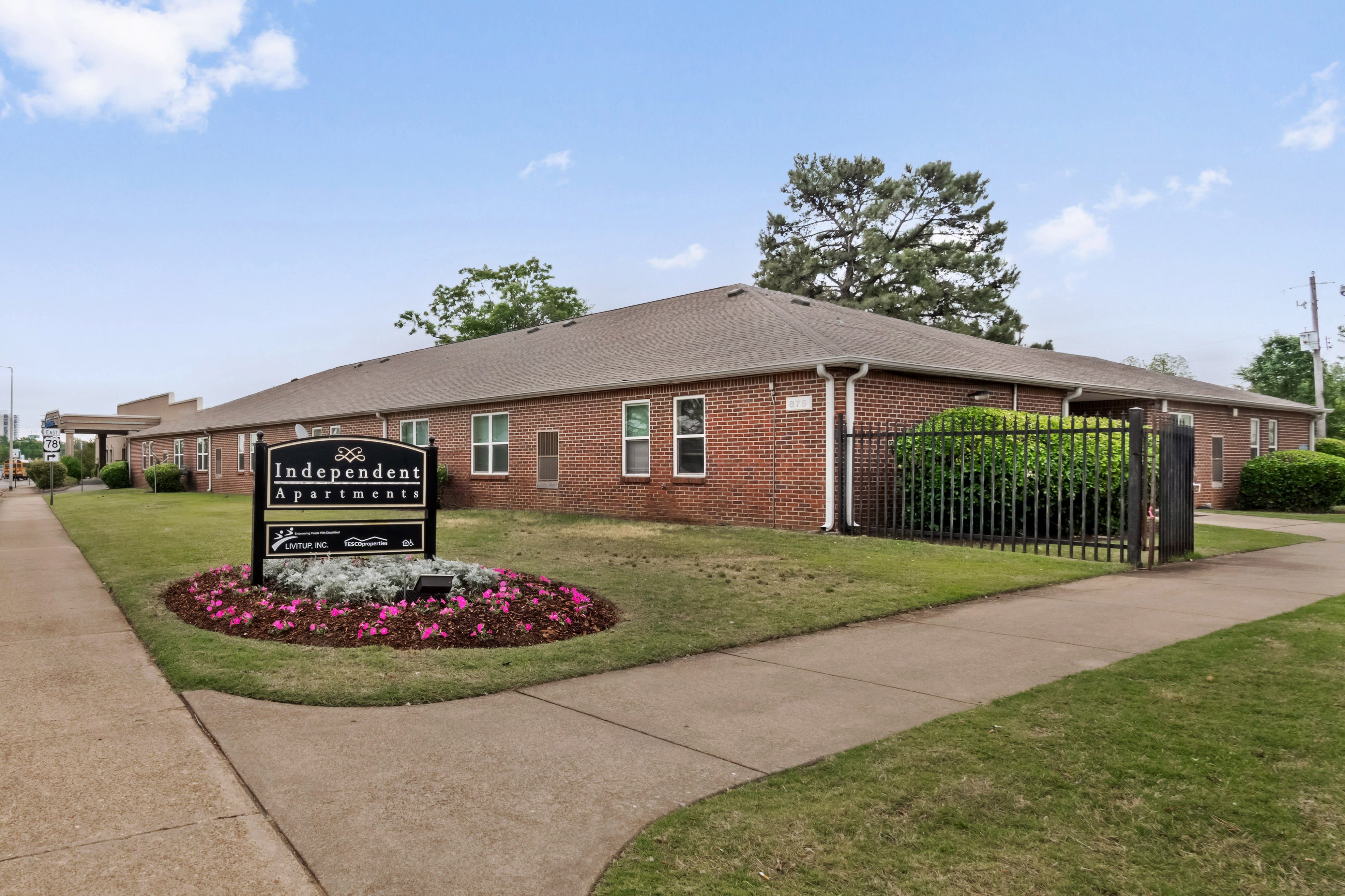 Memphis Condo: 875 Doctor M.L.K. Jr Ave.