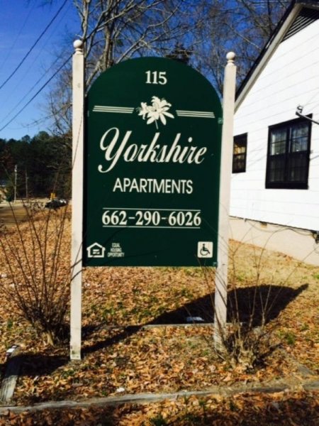 Kosciusko Condo: 115 Yorkshire Dr.