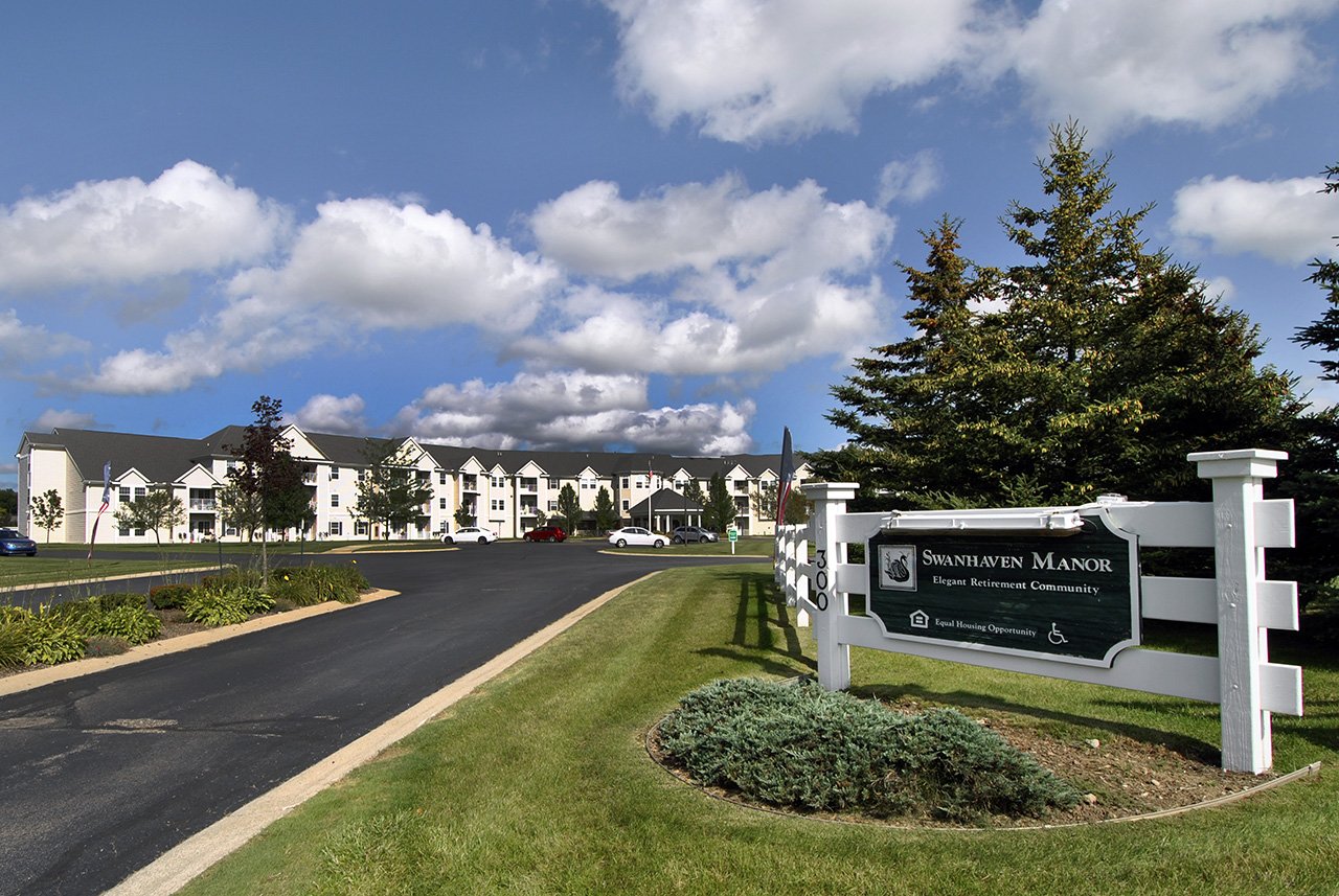 Saginaw Condo: 300 Kennely Rd.