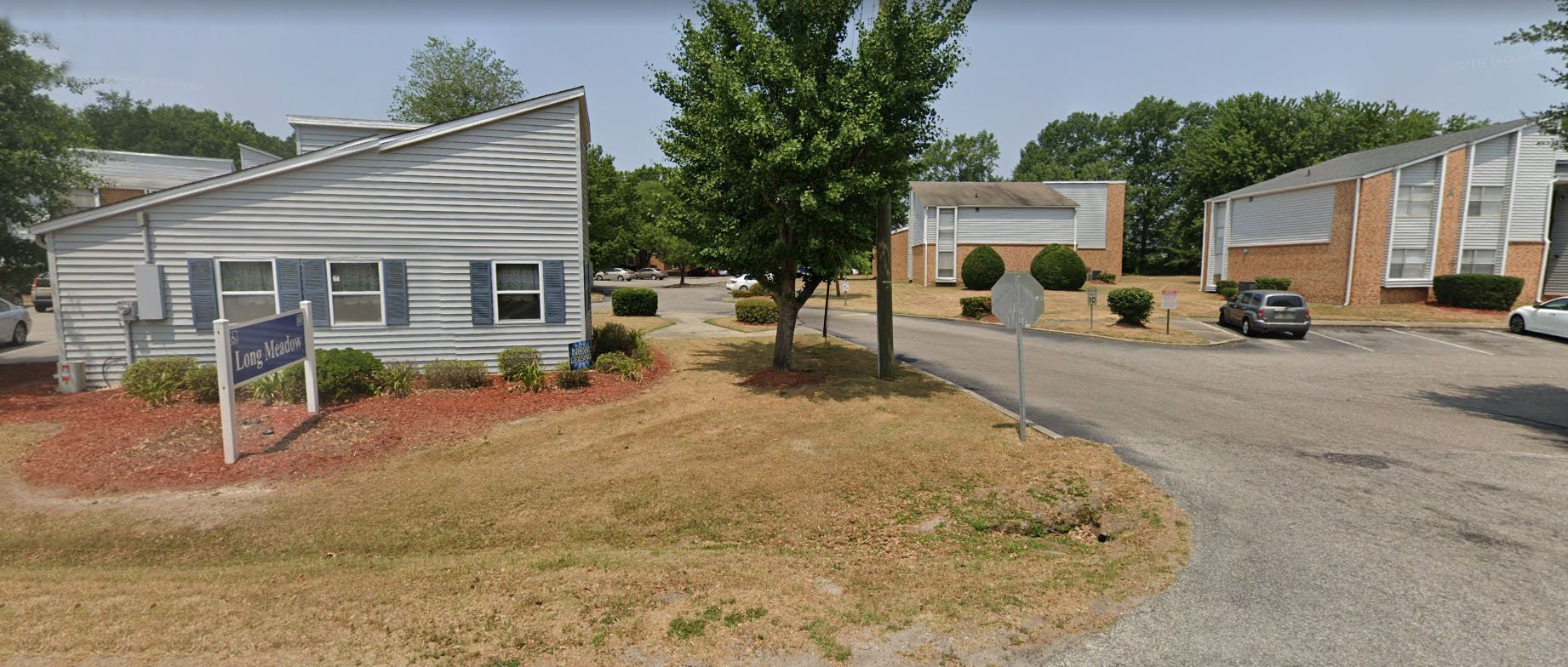 Cheraw Condo: 100 Moffat Dr.