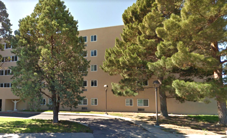 Hobbs Condo: 501 W, Alto Drive