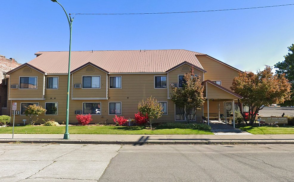 Cle Elum Condo: 100 Pennsylvania Ave.