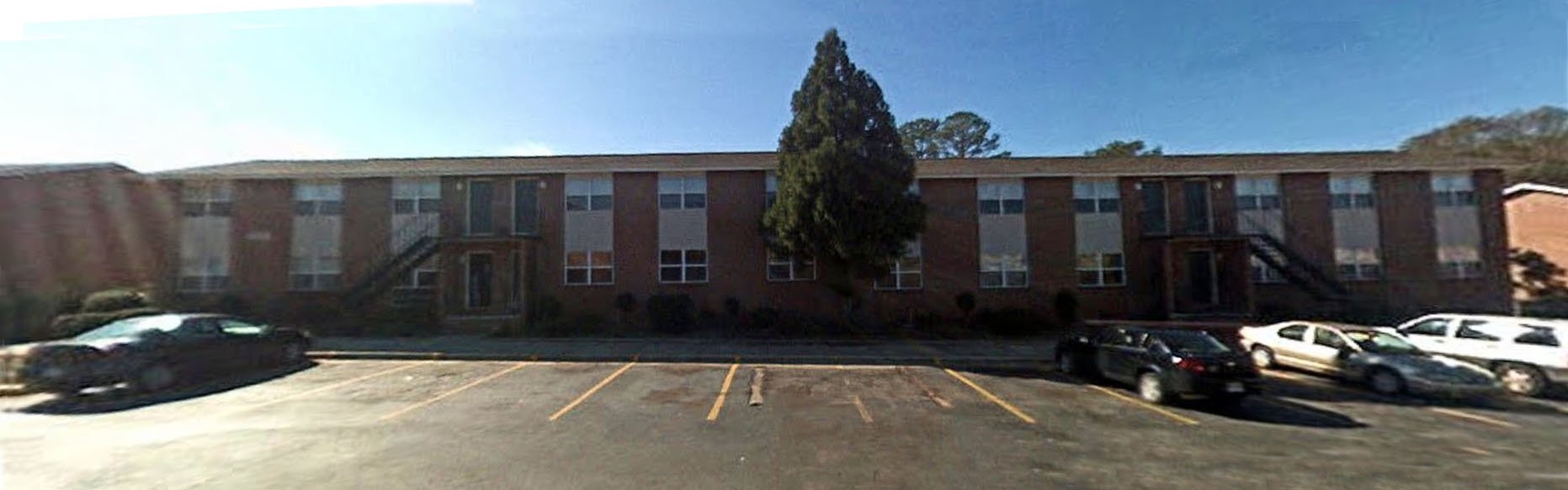 Americus Condo: 104 Eastview Circle