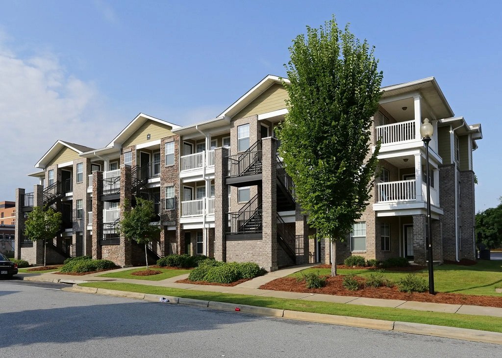 Columbus Condo: 2321 Olive Street