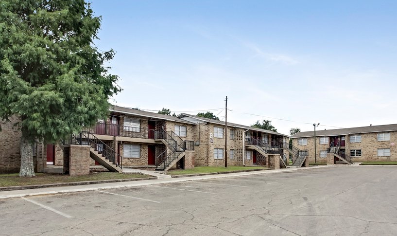 Madison Condo: 150 SW Bumgardner Drive