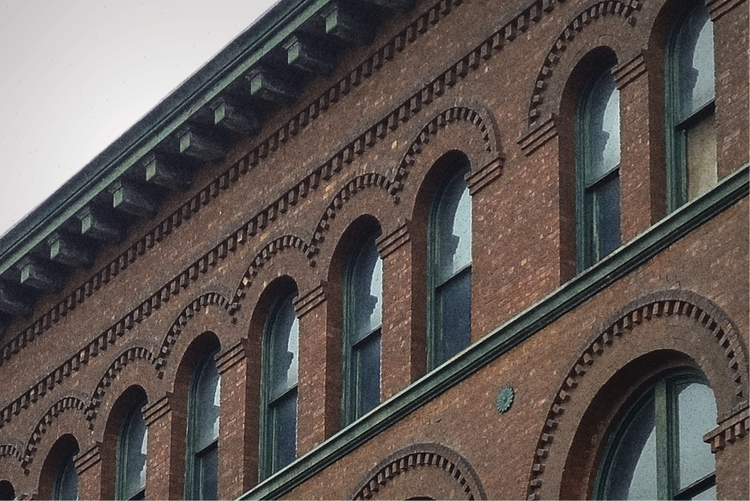 Troy Condo: 621 River St.
