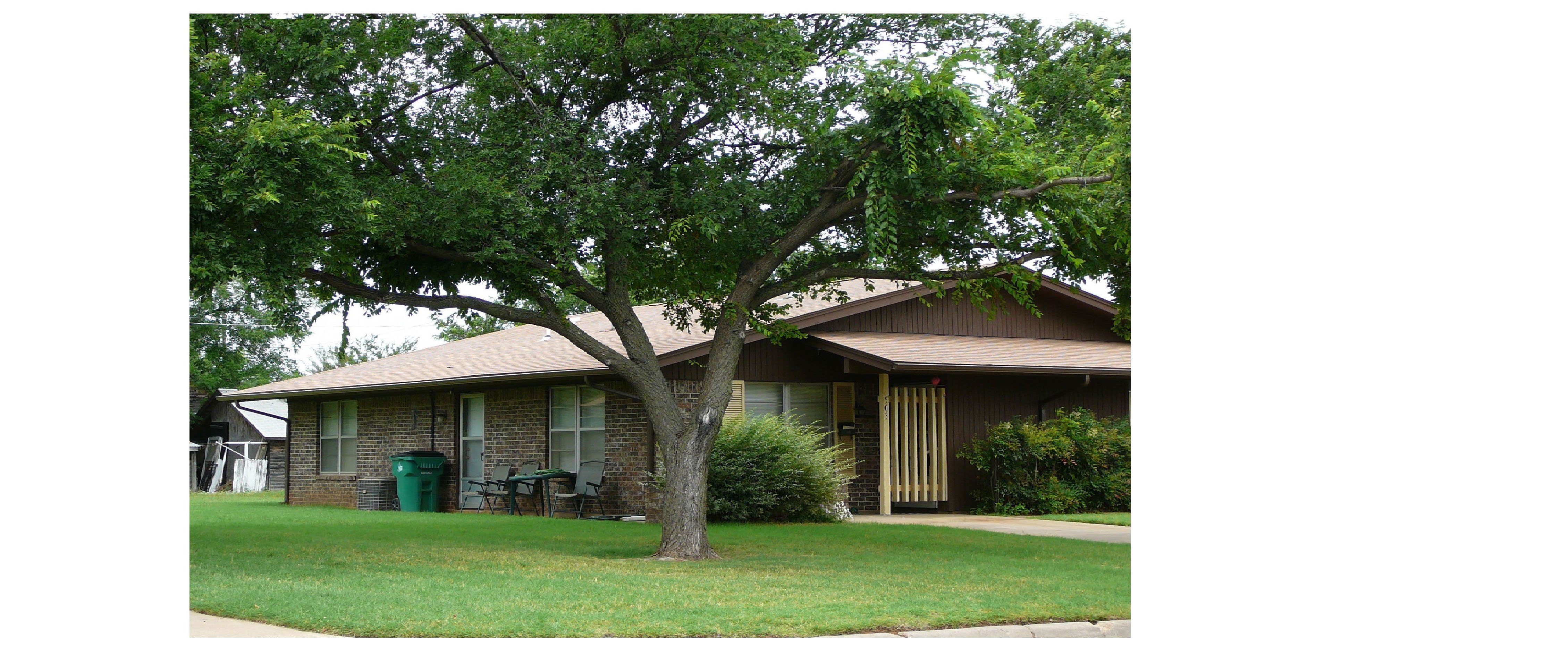 Henrietta Condo: 302 S. Bridge Street