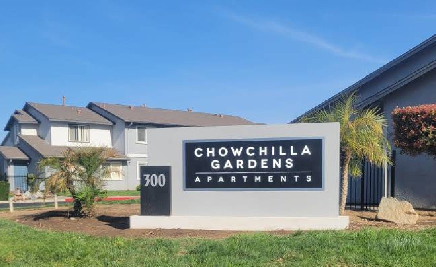 Chowchilla Condo: 300 Myer Dr.