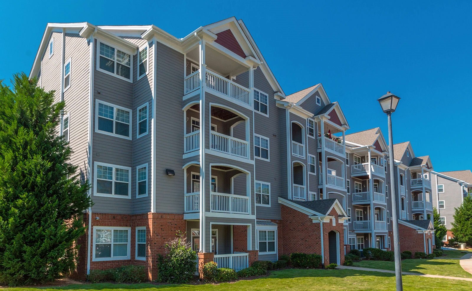 East Point Condo: 2900 Laurel Ridge Way