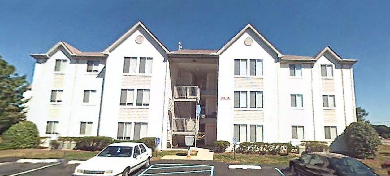 New Castle Condo: 113 Hetherton Lane