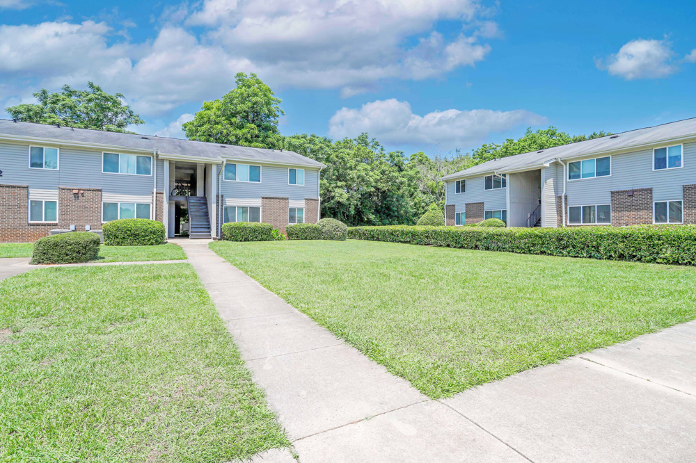 Fort Valley Condo: 1103 E Church St