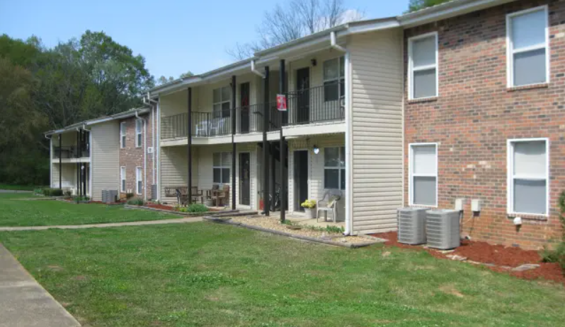 Winfield Condo: 280 Regal Street