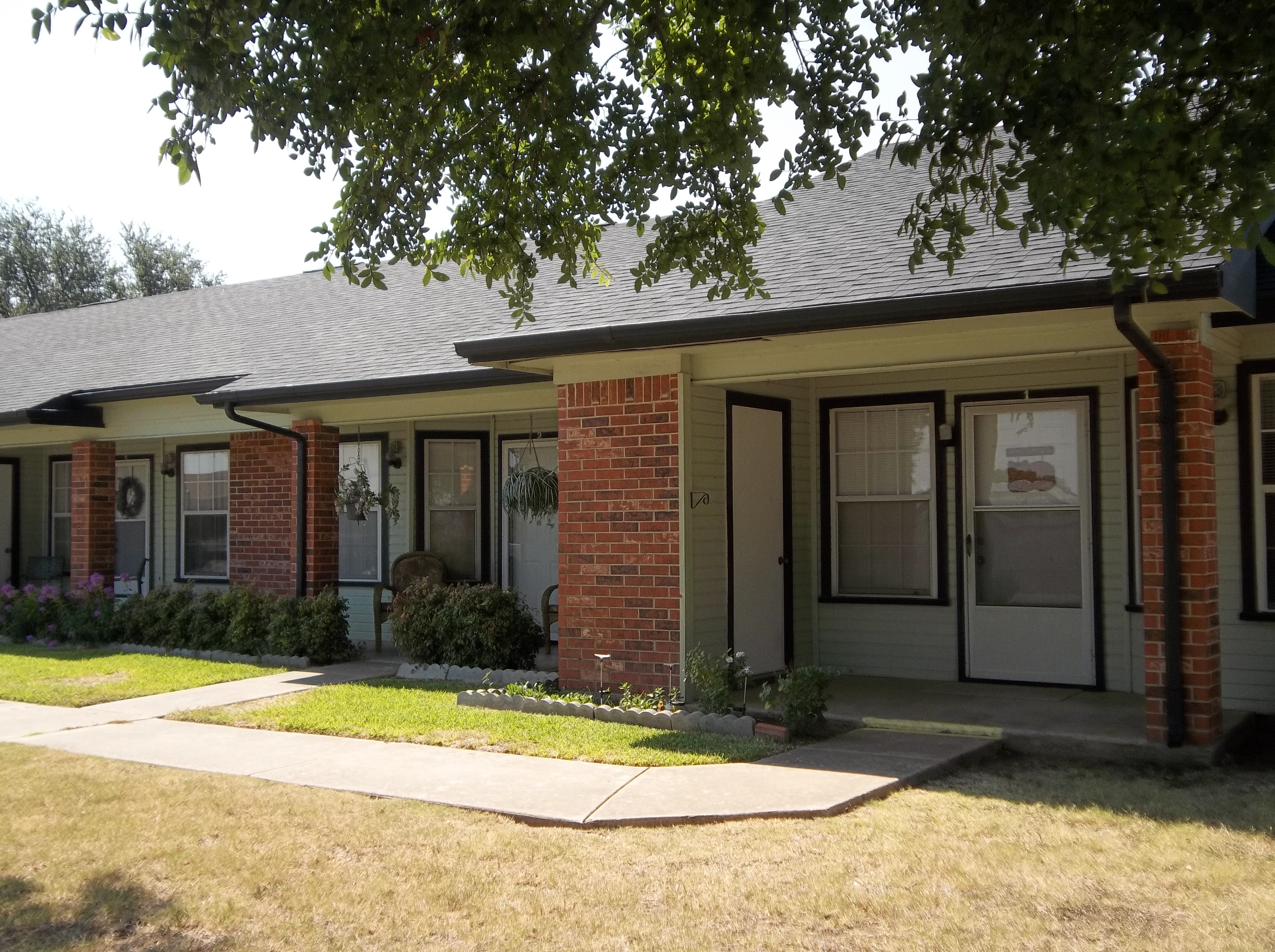 Hillsboro Condo: 1940 Old Brandon Road