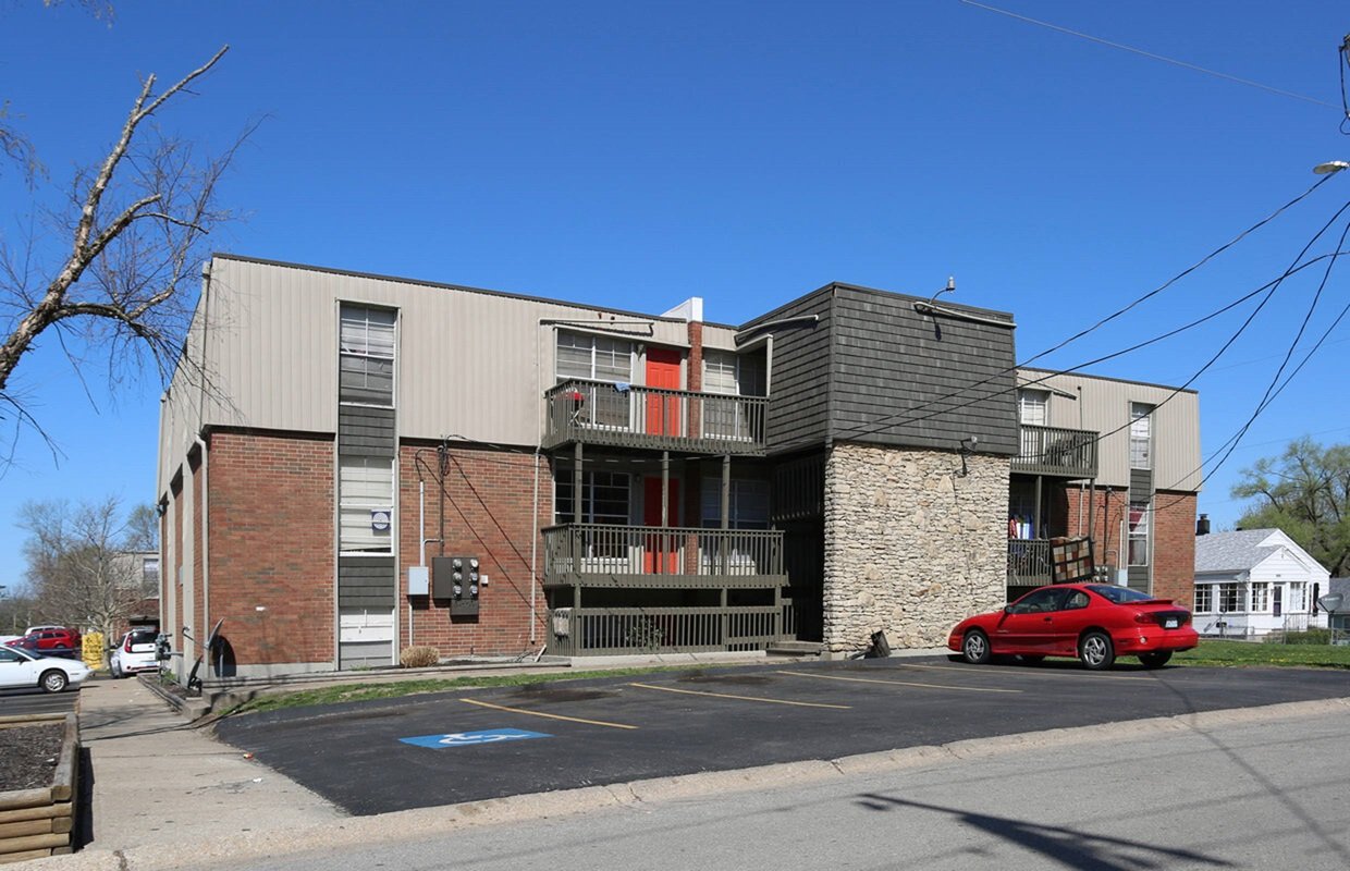 Independence Condo: 1401 South Cunningham St