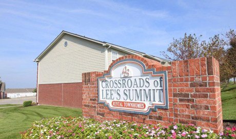 Lees Summit Condo: 2200 NE Town Centre Blvd.