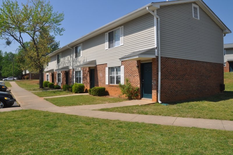 Greenville Condo: 200 Ashe Drive