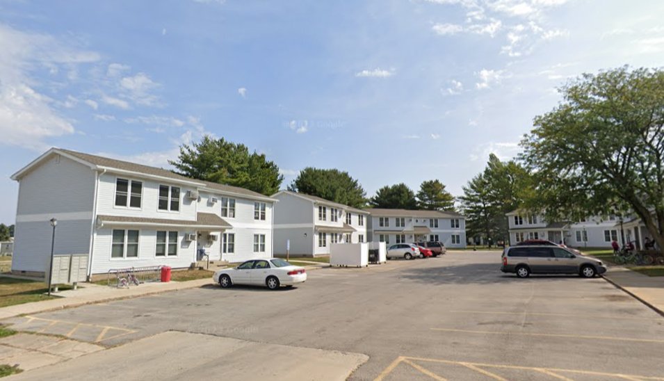 Shelbyville Condo: 411-417 Heinlein Drive