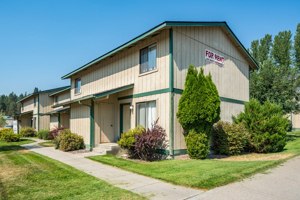 Newport Condo: 1600 W 7th St