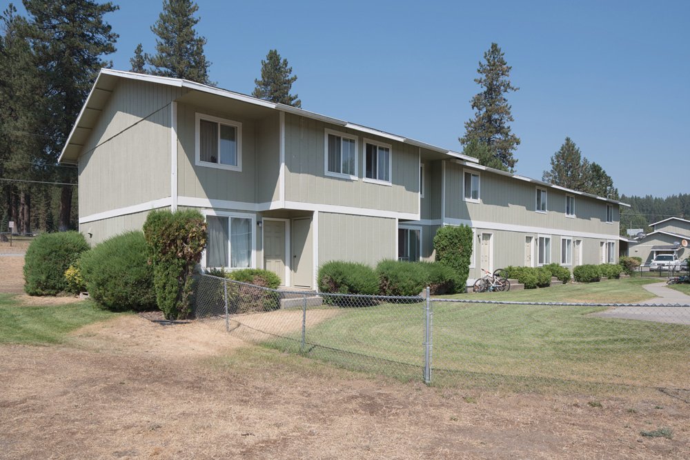 Newport Condo: 1701 W 7th St