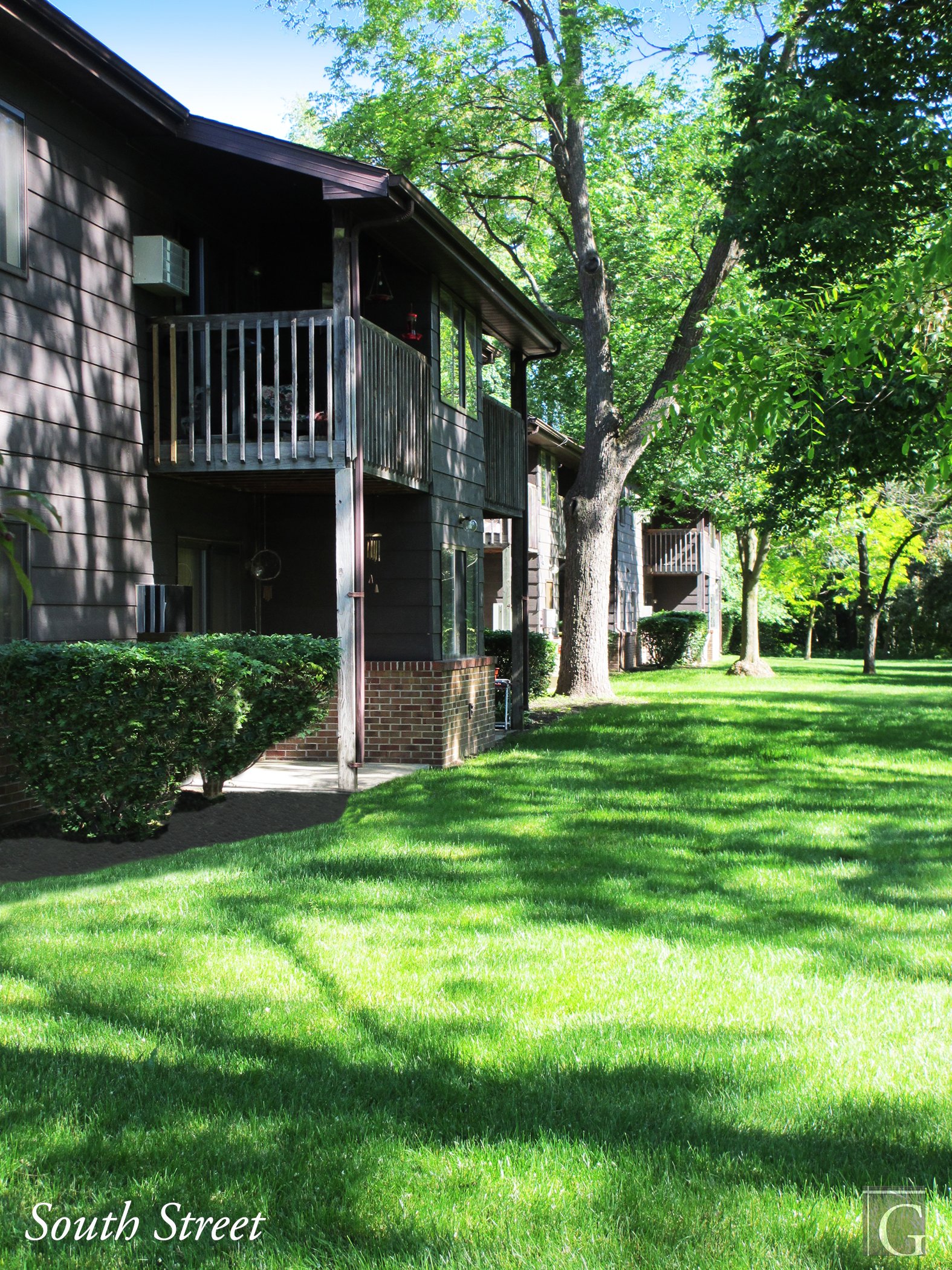 Lawrence Condo: 325 South St.