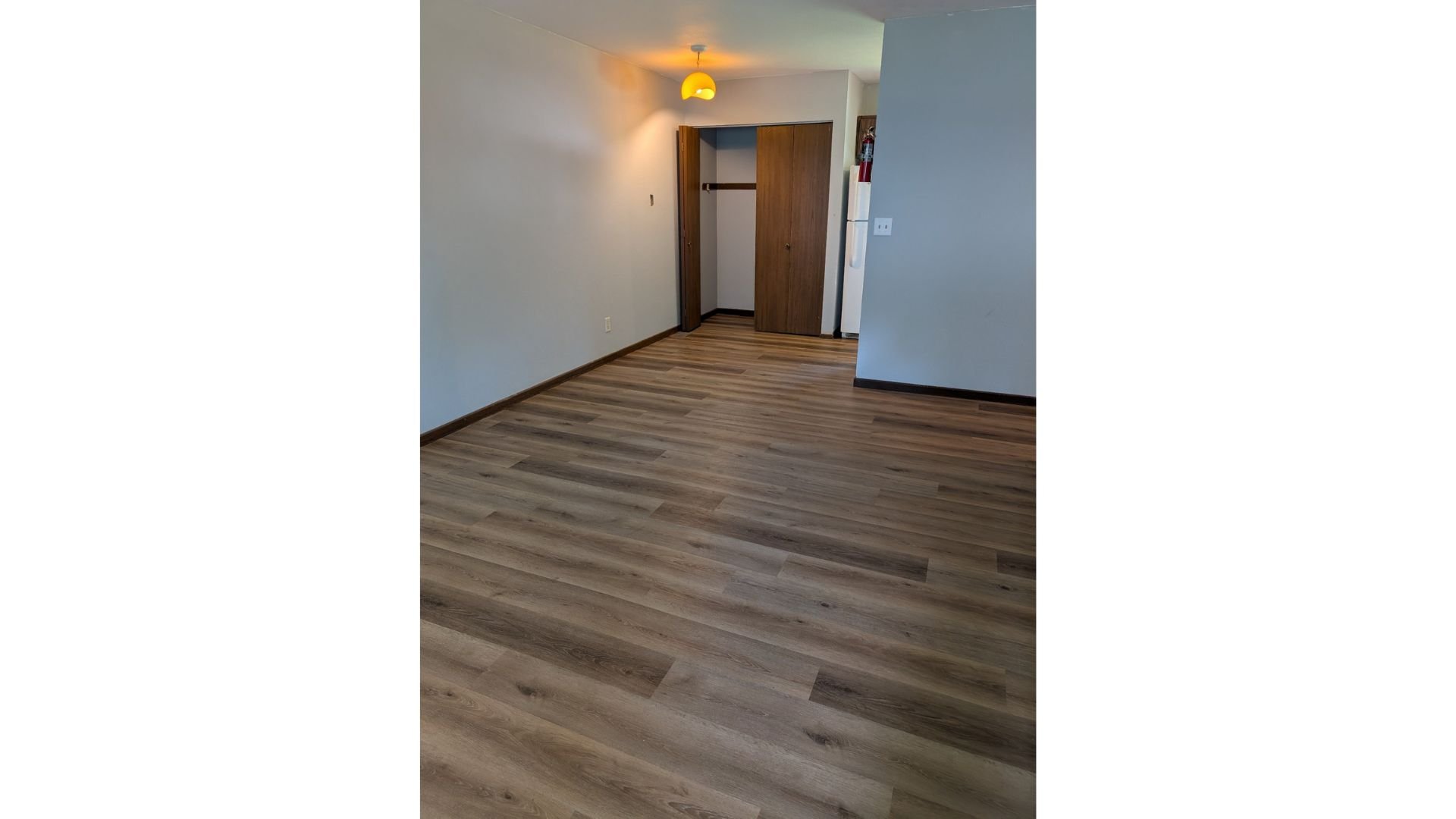 Newton Condo: 901 E. Shup Street