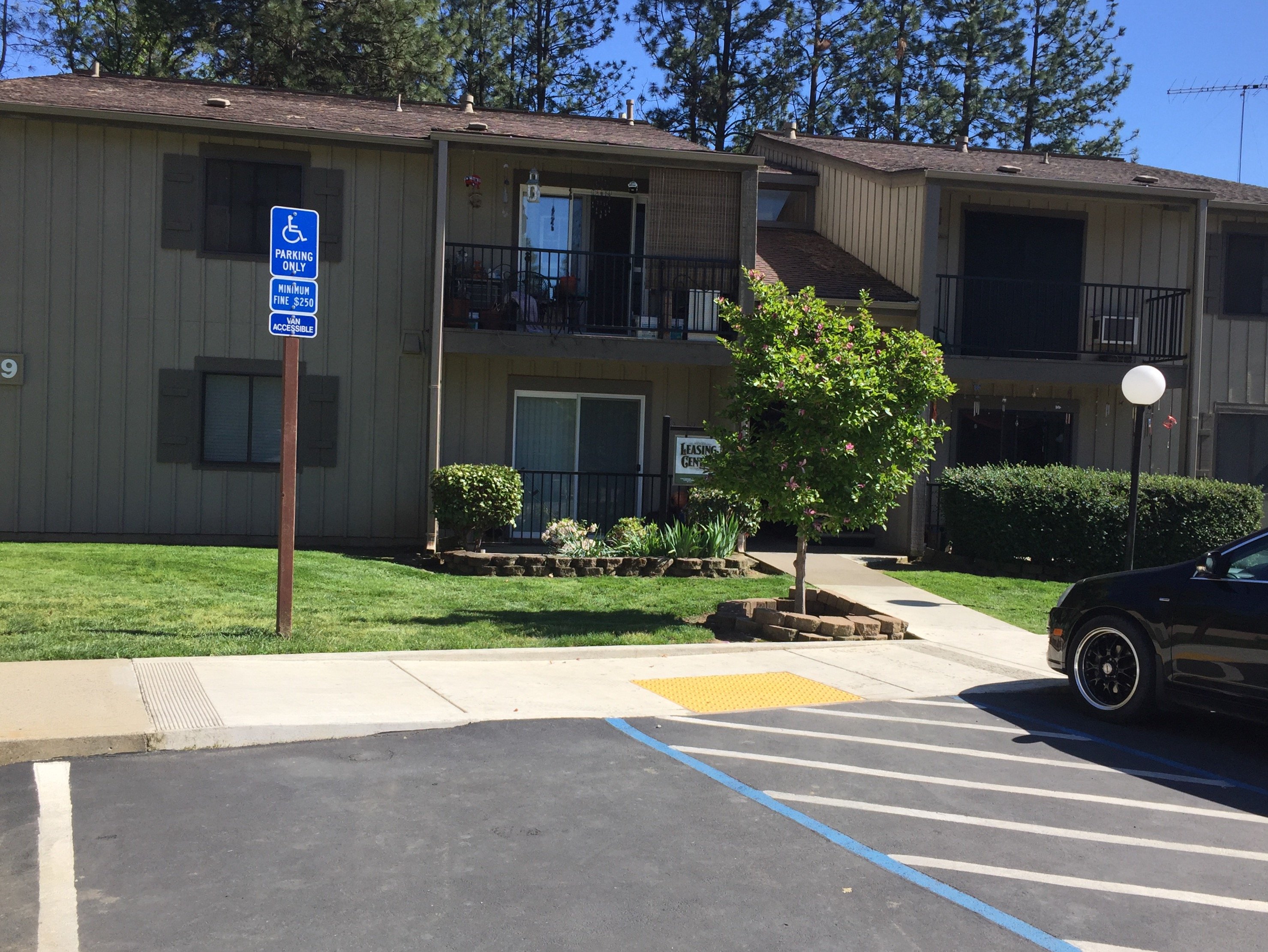 Columbia Condo: 11059 S. State St.